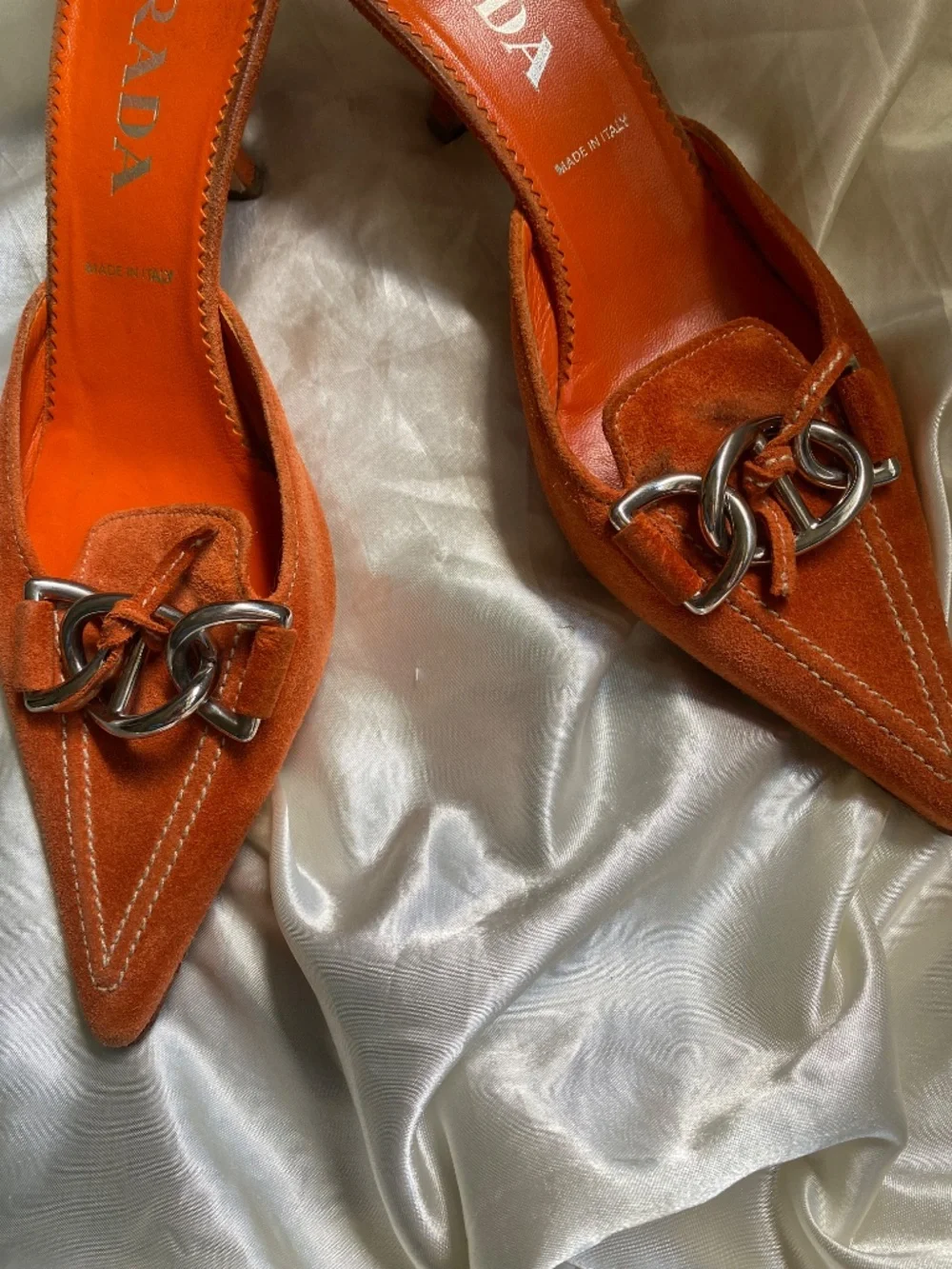 Vintage y2k Prada Orange Suede Chain Pointed Toe Kitten Heel Size 37 / 6.5/7